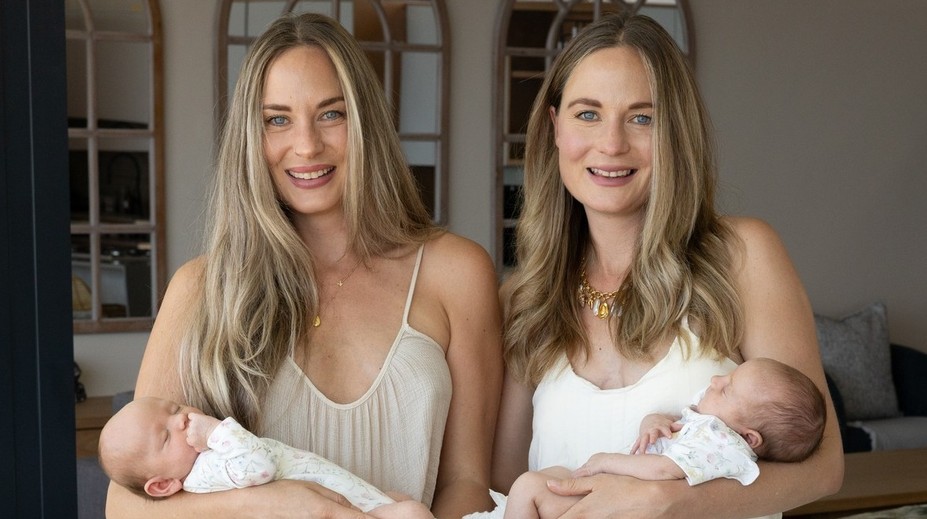 Kỳ diệu tại bệnh viện: Hai chị em sinh đôi đã sinh con vào cùng một ngày và vào sinh nhật của mình