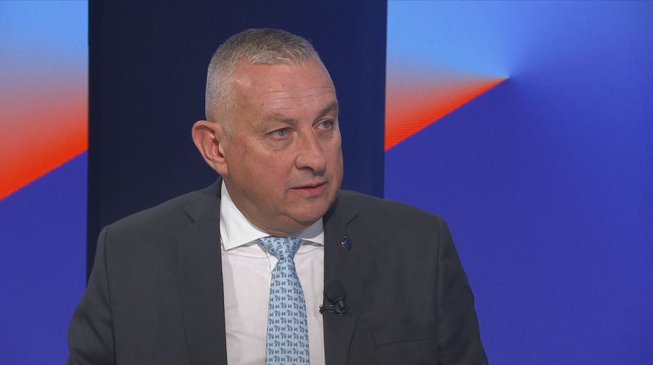 Síkela hájí investice EU do Afriky. Zajišťujeme tím bezpečnost Evropy, říká