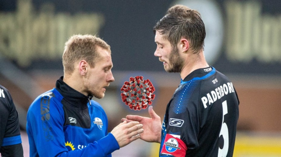 Zákaz podávání rukou! Sportovní rituály musí kvůli koronaviru stranou