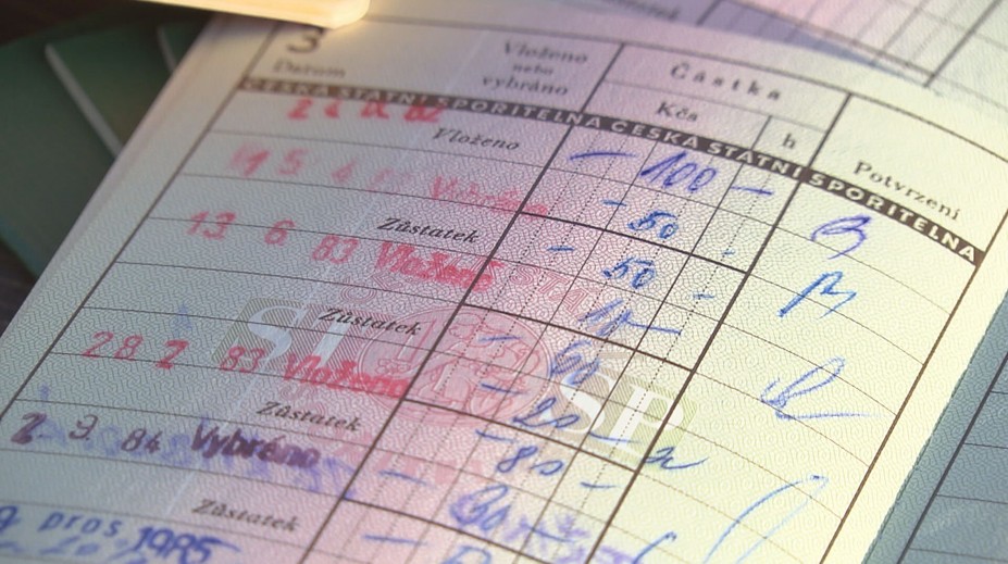 Česká spořitelna skončila s vkladními knížkami. Nové nabízí už jen jedna banka