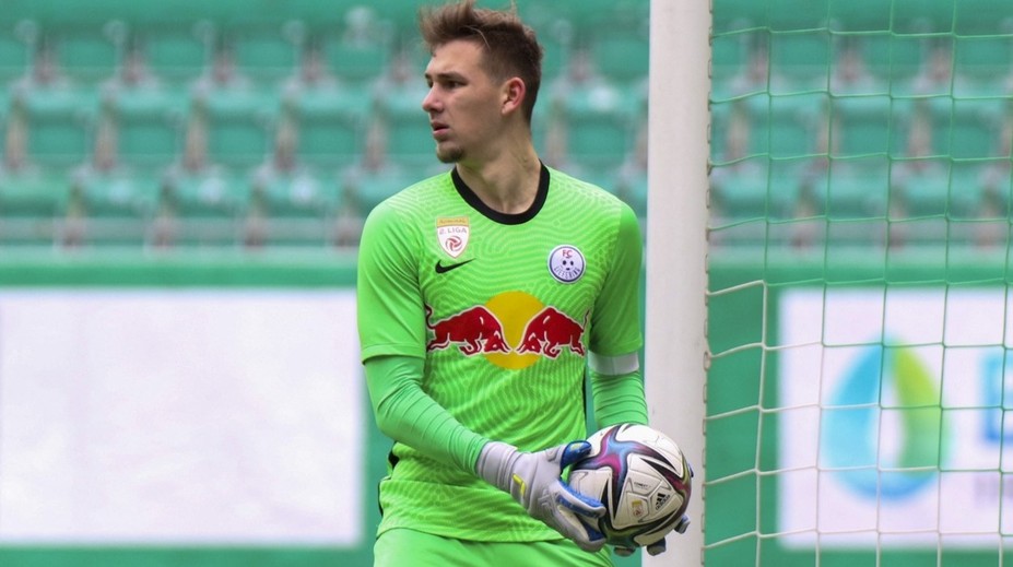 Český brankářský talent září, čistým kontem pomohl k postupu do finále LM