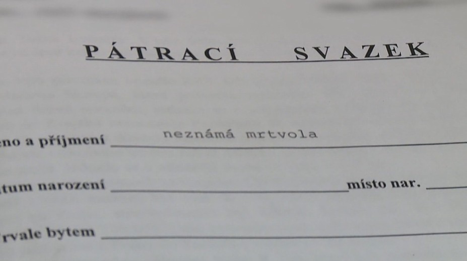 Záhadná oběť beze jména. Policie pátrá po totožnosti utonulého muže
