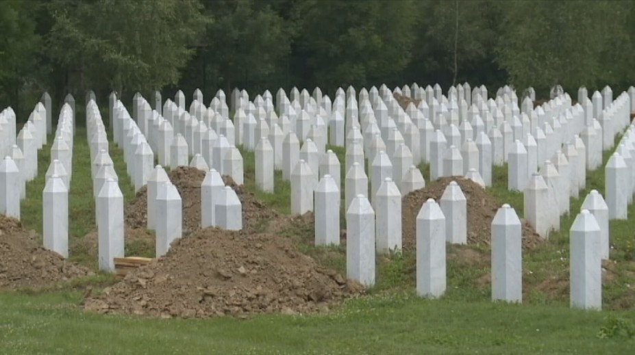 Masakr v Srebrenici je i naše vina. To stejné se teď děje na Ukrajině, upozorňuje historik