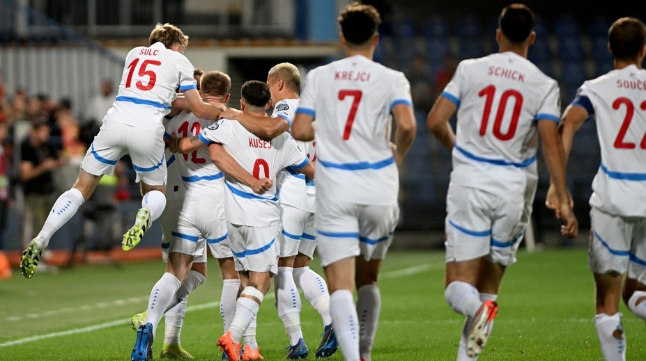Vydřené tři body. Češi vyhráli v Černé Hoře, skvělý Staněk udržel nulu