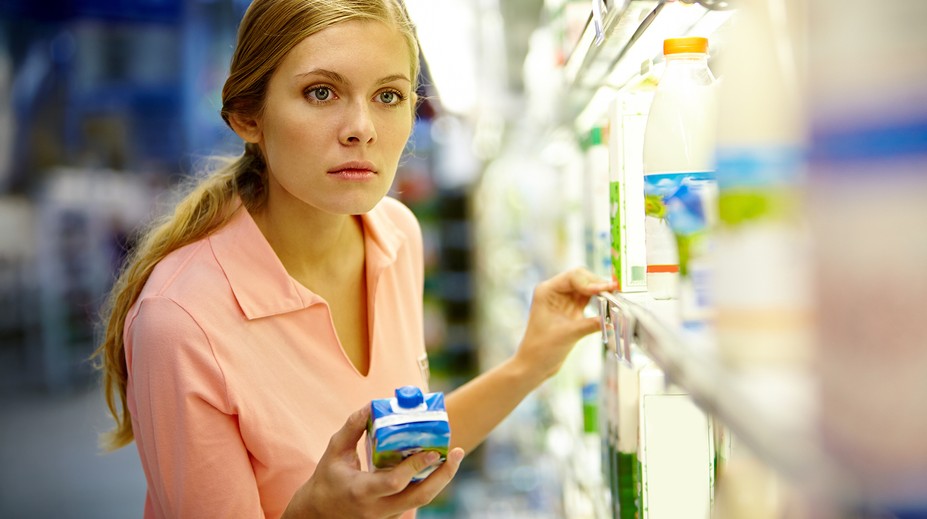 Těstoviny, cukr, droždí i víno. Do českých obchodů se dostalo závadné zboží