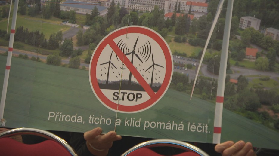 Na veřejném projednání akceleračních zón bylo dusno. Lidé je ve velkém odmítají