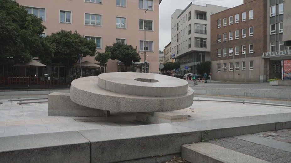 Vodní prvky na náměstí v Ústí budou dále nefunkční. Městu přišel velký nedoplatek