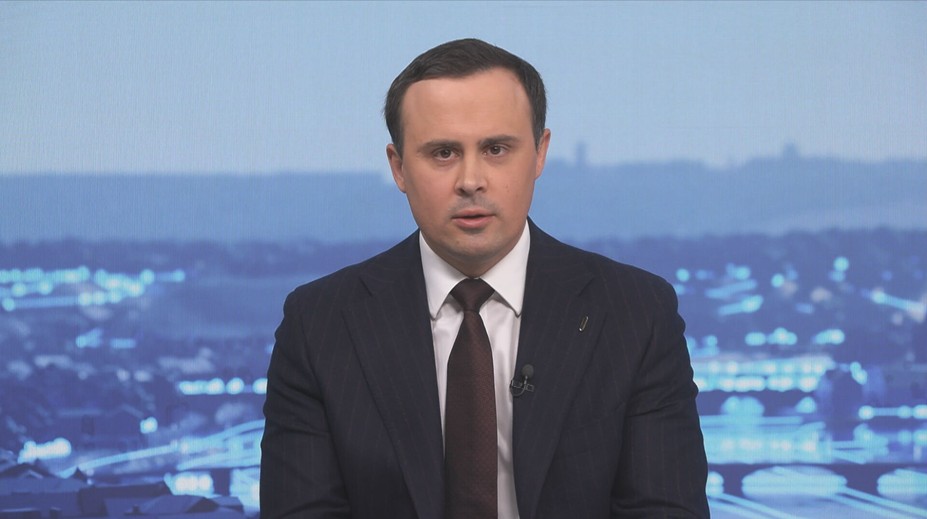 Trong những ngày qua, Praha đã tiếp nhận một số chuyến bay hồi hương với các công dân Czech mắc kẹt ở nước ngoài do xung đột Trung Đông. Tuy nhiên, nhiều người vẫn đang chờ đợi để trở về. Một luật sư đã chỉ ra rằng không có quyền nào cho việc hồi hương.