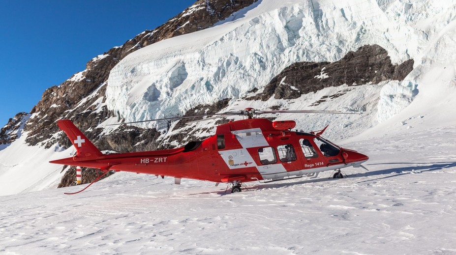 Český paraglidista (†32) zemřel ve švýcarských Alpách. Narazil do skály