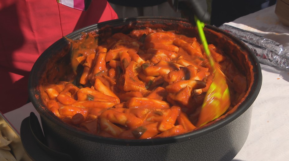 V Praze se konal gastronomický festival. Nabídl pokrmy ze 60 zemí