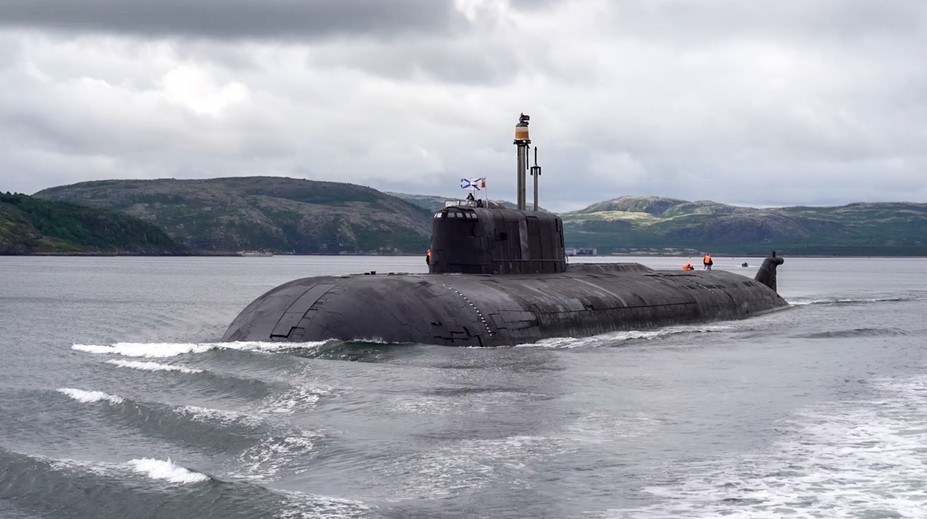 Britská armáda zastavila tři ruské ponorky. Mířily k hranicím NATO