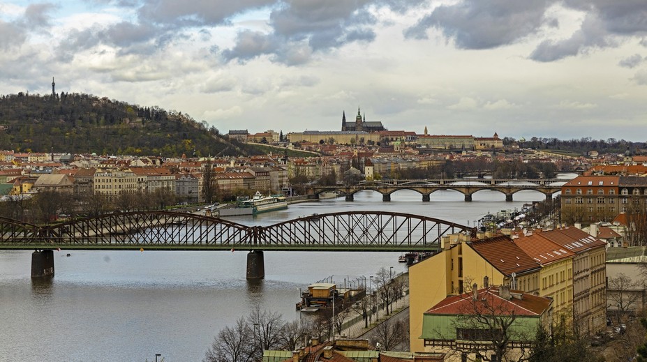 Pražský most zaujal v zahraničí, je jedním z nejhezčích na světě. O Karlův nejde