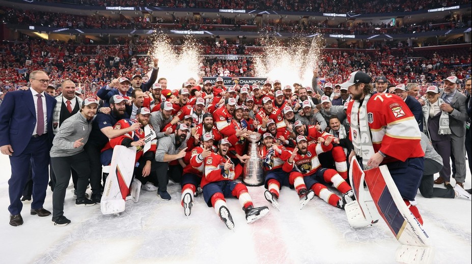 Stanley Cup pro Floridu? Přišla řada gratulací, slavila i světoznámá zpěvačka