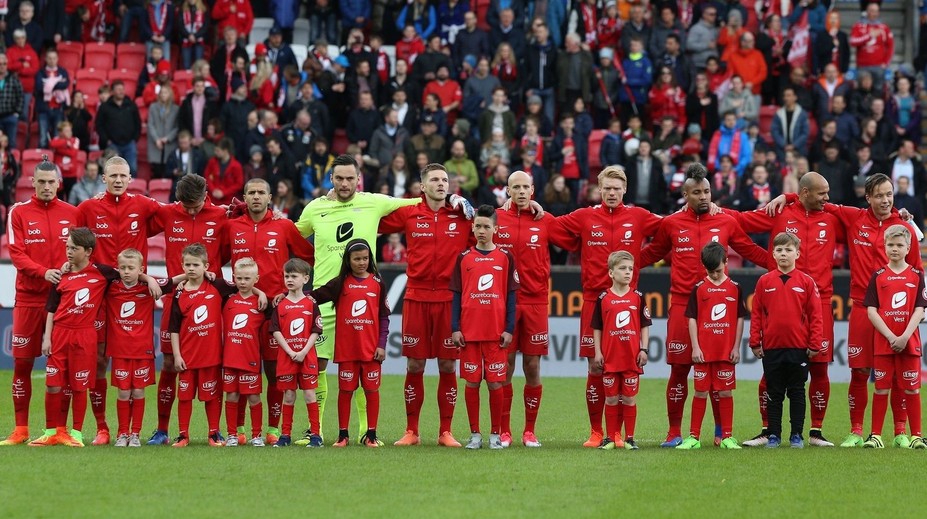 Norský klub v pořádném maléru. Hráči pořádali orgie přímo na hřišti