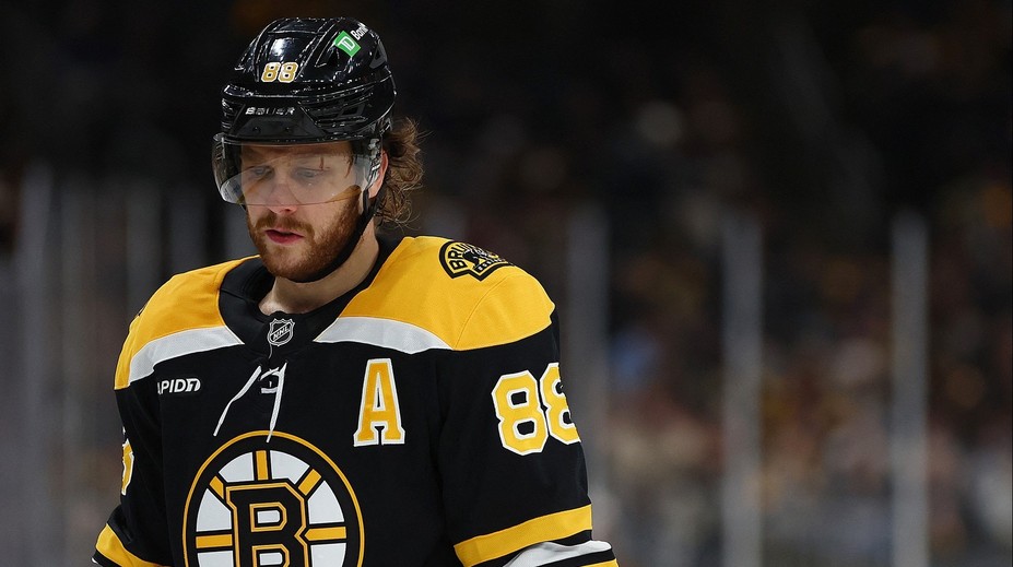 Nepomohly ani body českých hvězd. Boston v NHL schytal debakl