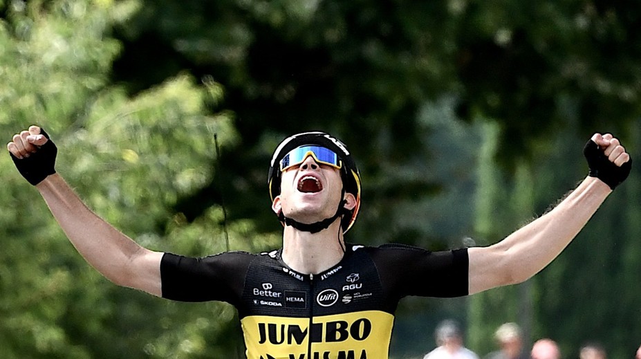 Wout van Aert se utrhl na Mont Ventoux a ovládl jedenáctou etapu