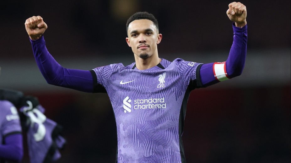 Liverpool ovládl šlágr FA Cupu, Arsenal si dal smolný vlastňák