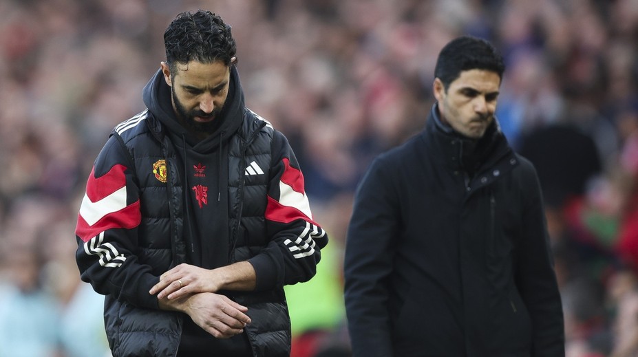 Hráč Manchesteru přiznal pomoc od sudího. Trenér Arsenalu utekl z rozhovoru