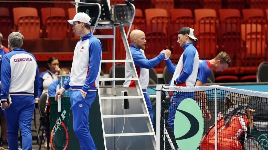 Drama při Davis Cupu v Jihlavě. Během zápasu zkolaboval fanoušek