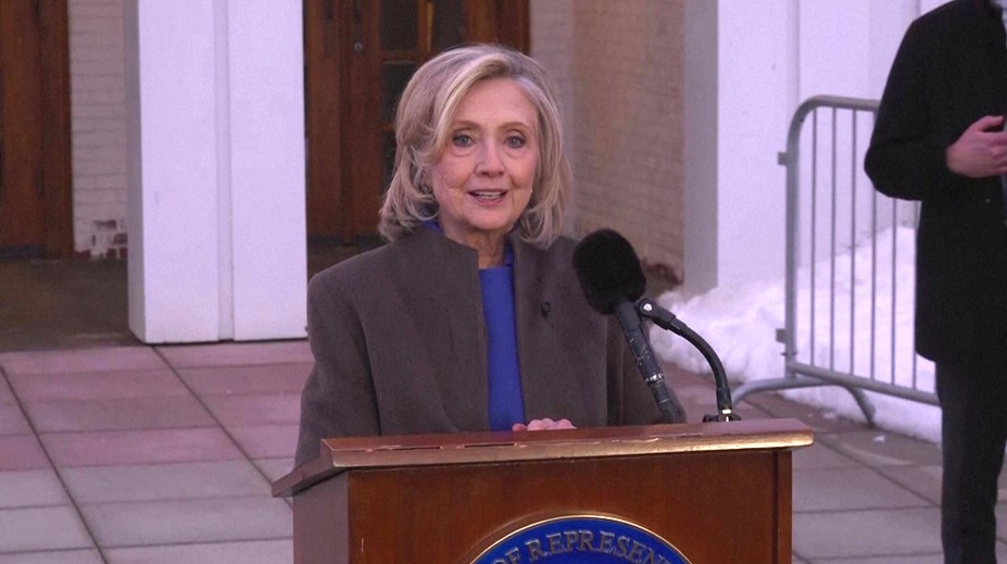 Clintonová vypovídala v kauze Epstein. Ptejte se raději Trumpa, vyzvala Kongres