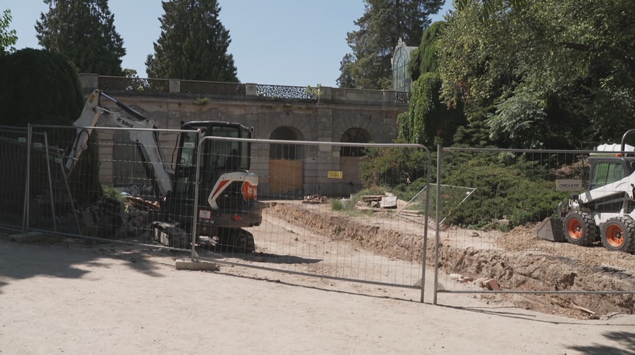 Turistickou sezónu komplikují opravy. Na památkách vrcholí stavební práce