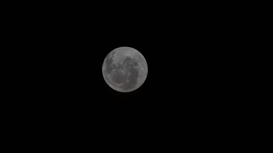 Astronauti mise Artemis poslali unikátní fotku. Tohle dosud žádný člověk neviděl