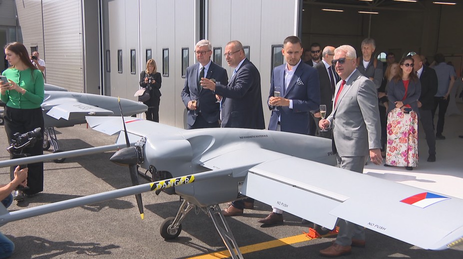 U Písku vzniklo výcvikové centrum pro piloty dronů. Projekt nemá ve světě obdoby