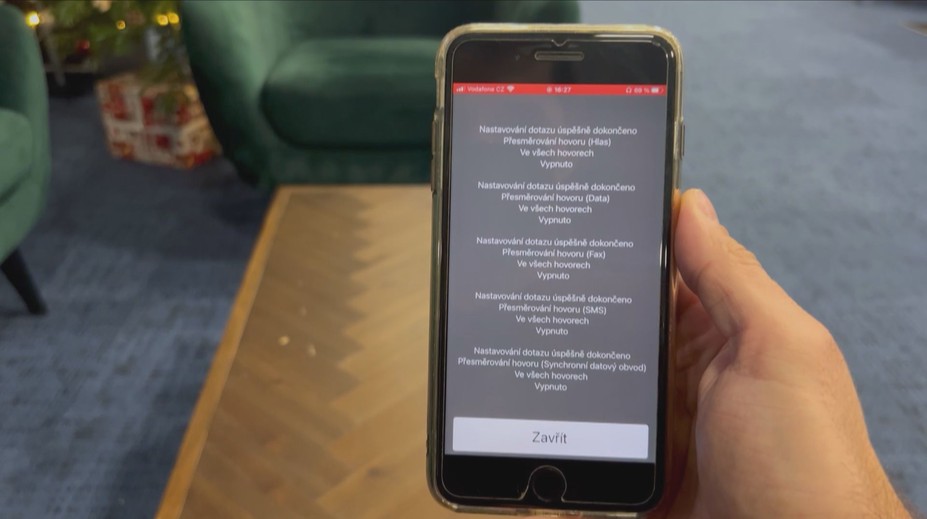 Nedostává vaše hovory a SMS někdo jiný? Ukážeme, jak to zkontrolovat