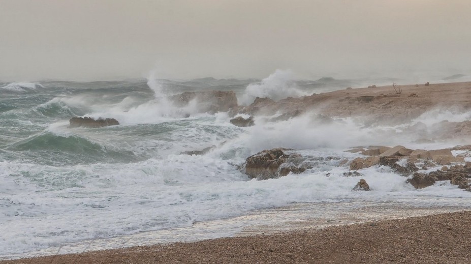 Chtěli pomoci, skončilo to tragédií. Influencer i jeho rodina zemřeli na pláži