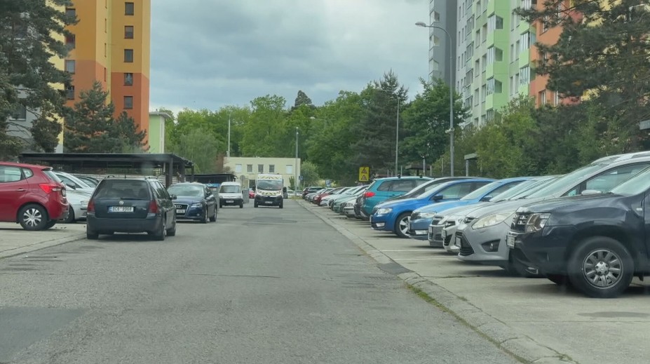 V Budějovicích se pustili do boje s dodávkami. Od podzimu na mnoha místech nezaparkují
