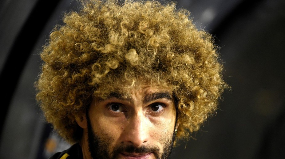 Fotbal už nikdy nebude jako dřív! Fellaini si oholil svoji hřívu. FOTO