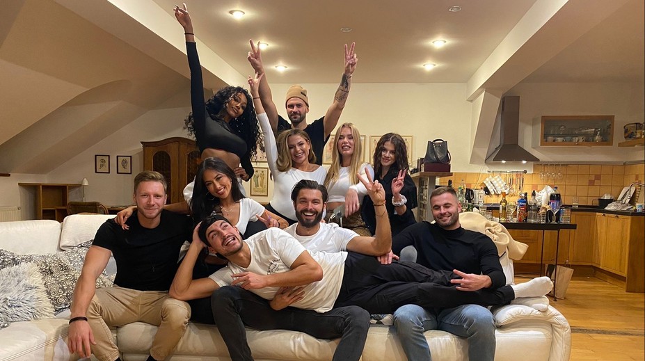 Odpadlíci Love Islandu sledovali finále spolu. Prozradili, co se dělo ve vile