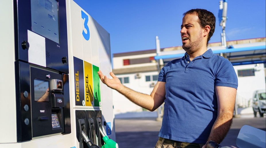 Plán EU kvůli ropné krizi. Práce z domova, omezení soukromých cest i letů