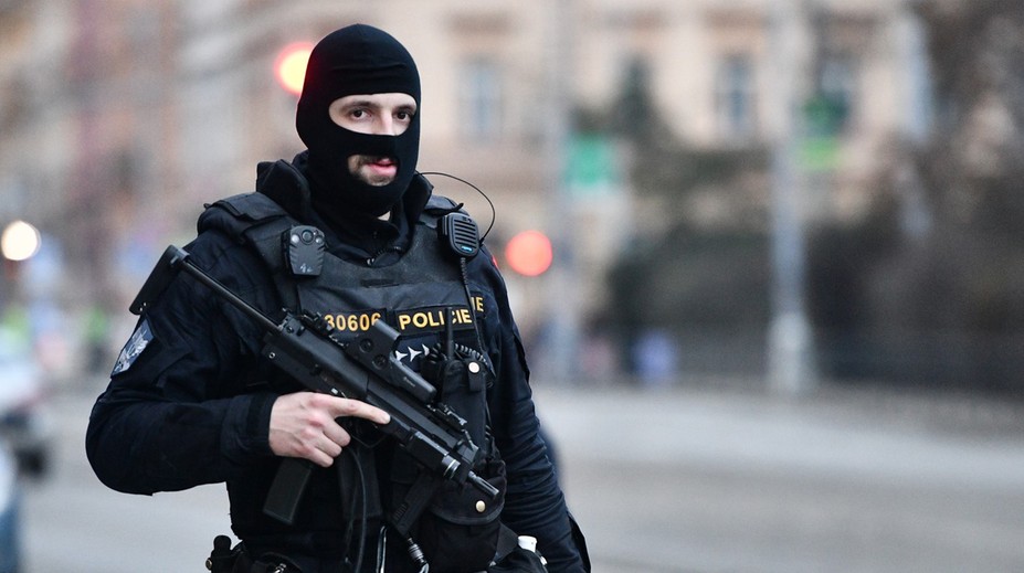 Seznam nejhledanějších Evropanů. Jsou mezi nimi i Češi či uhrančivá Slovenka