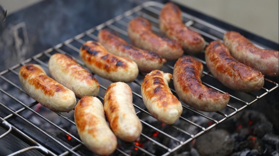 Grilovat se dá i ve městech! Využít můžete grilovací místa. PŘEHLED