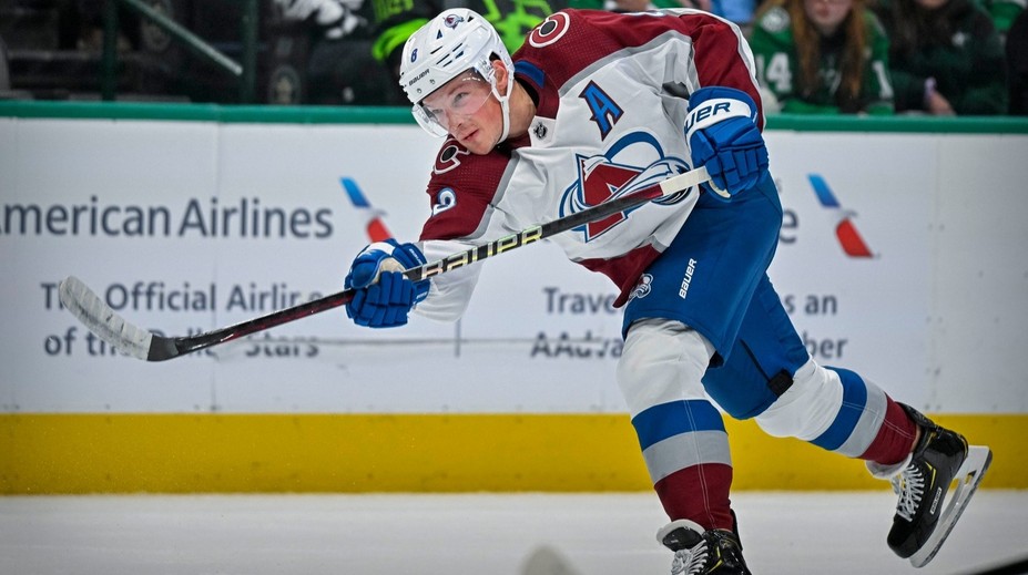 Sportovní gesto od hokejisty Colorada. Opravil rozhodčího a přiznal, že jen uklouzl