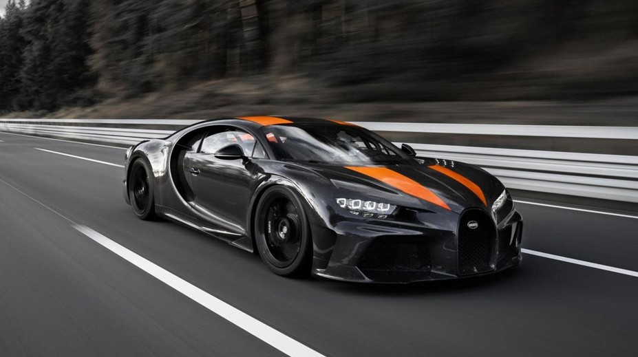 Kdo je nejrychlejší? Bugatti je blízko 500 km/h, Koenigsegg se ale nevzdá!