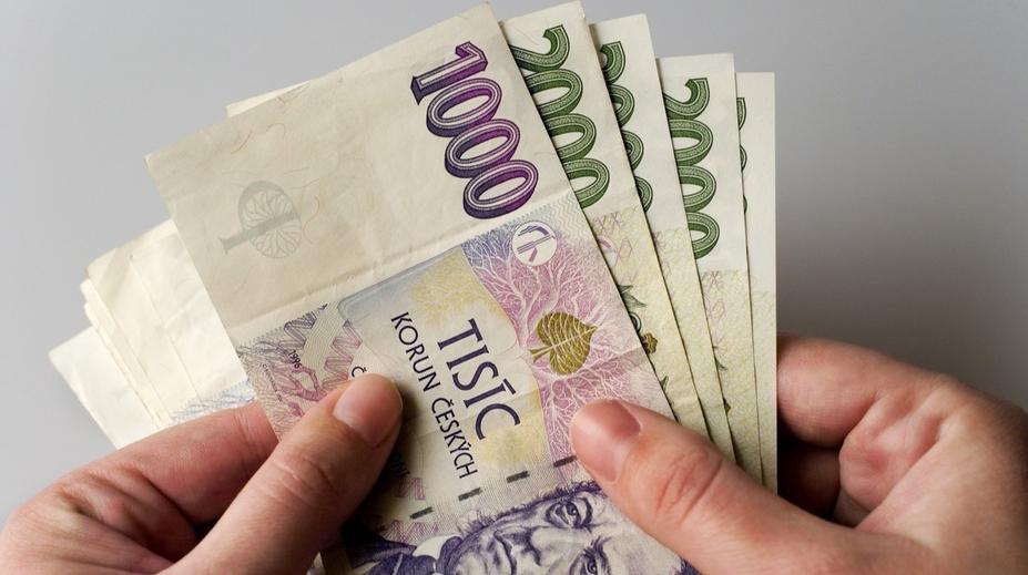 Nájemník musel platit za vytopený byt. Nakonec sám dostane přes 100 tisíc