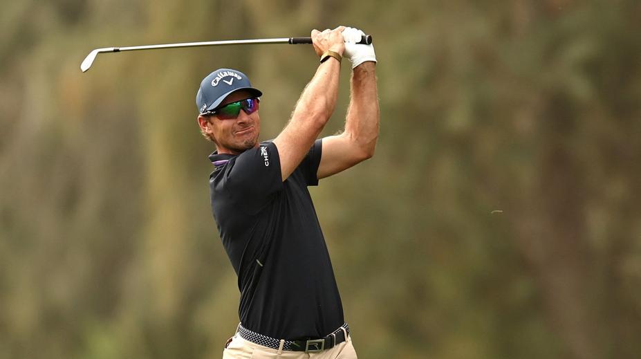 Bizarní zranění elitního golfisty. Spadl do výtahové šachty, musel být operován