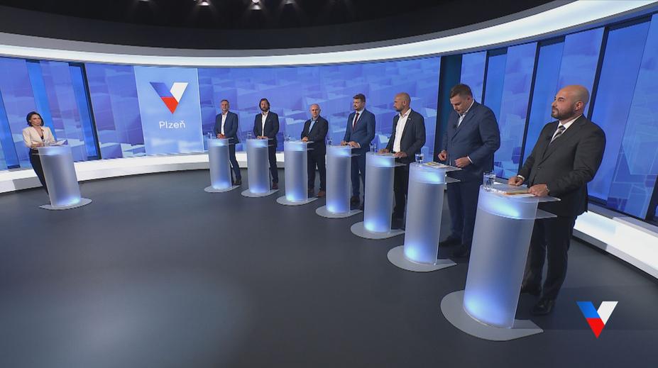 Superdebata: Plzeň je plná cizinců, za nepořádek však může jen pár z nich, tvrdí politici