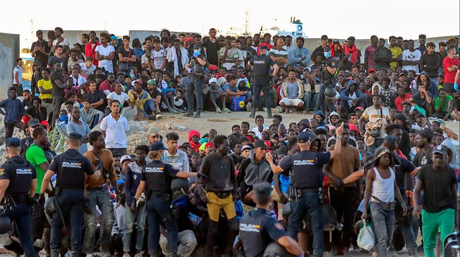 Chystá se další vtrhnutí migrantů do Španělska. Určili datum