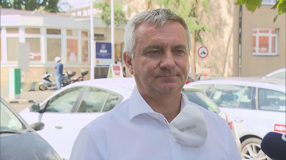 500 milionů jako úplatek. Absurdní, hájí se kancléř Mynář