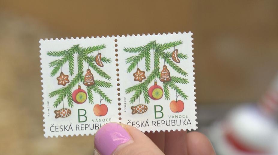 Česká pošta nabídne speciální edici známek. Voní jako Vánoce
