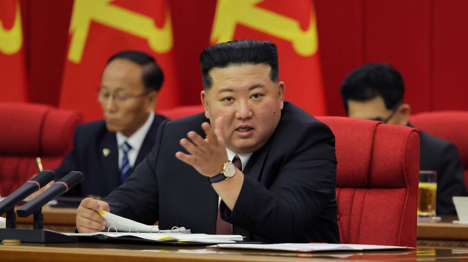 Severní Korea se ostře pustila do USA. Hodlá posílit svůj jaderný arzenál