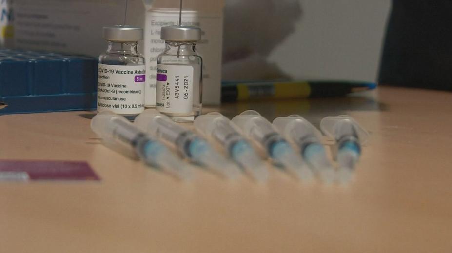 Česko hraje o čas. Při další epidemii budou umírat neočkovaní, tvrdí lékař