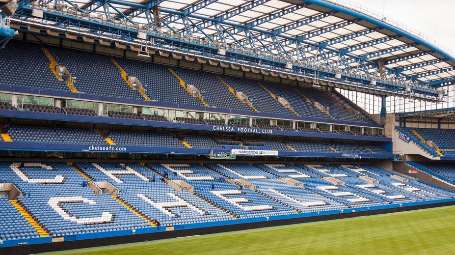 Chelsea v problémech. V minulosti obcházela pravidla, klub se federaci udal sám