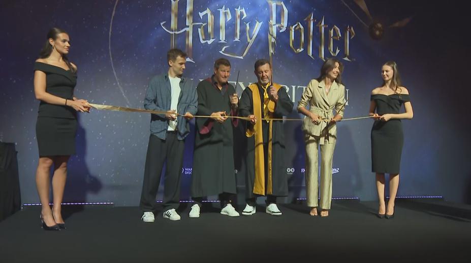 Harry Potter dorazil do Letňan. Fanoušci uvidí originální rekvizity z filmů