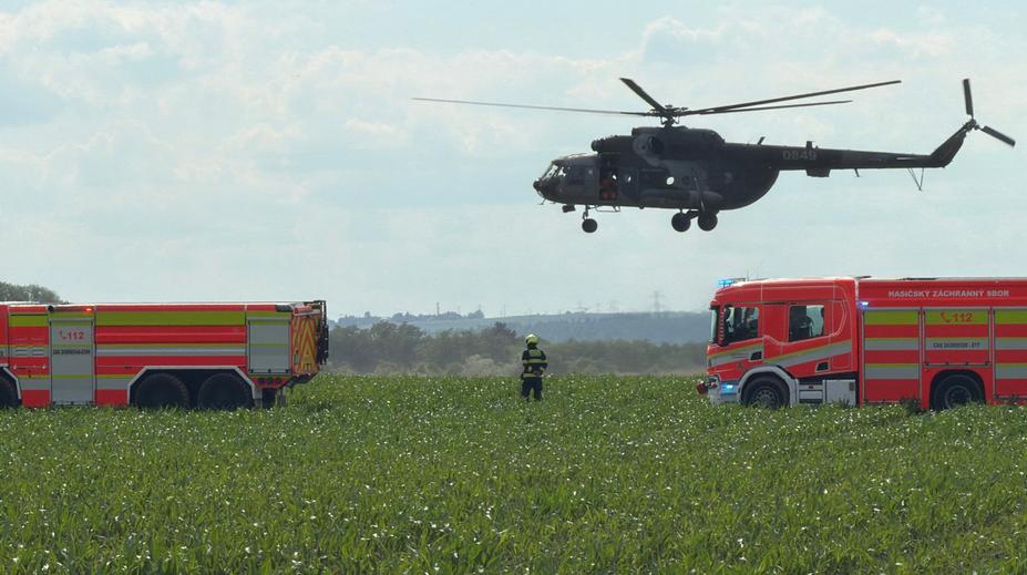 V Praze spadlo soukromé letadlo. Oba lidé na palubě zemřeli