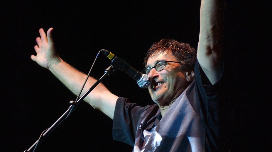Rocková hvězda podlehla rakovině. Zpěvák Iris ještě před měsícem zpíval jako pták