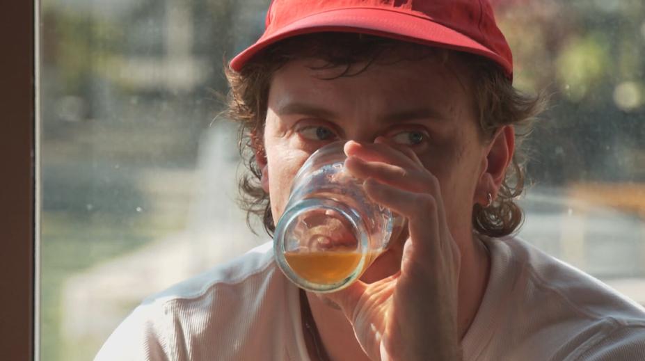 Francouzské vinařství se dostává do problémů. Mladí mají raději pivo